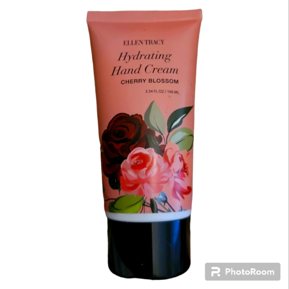 Ellen Tracy Hand Creme